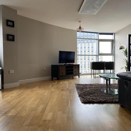 High View Serviced Apartment Кардифф Экстерьер фото