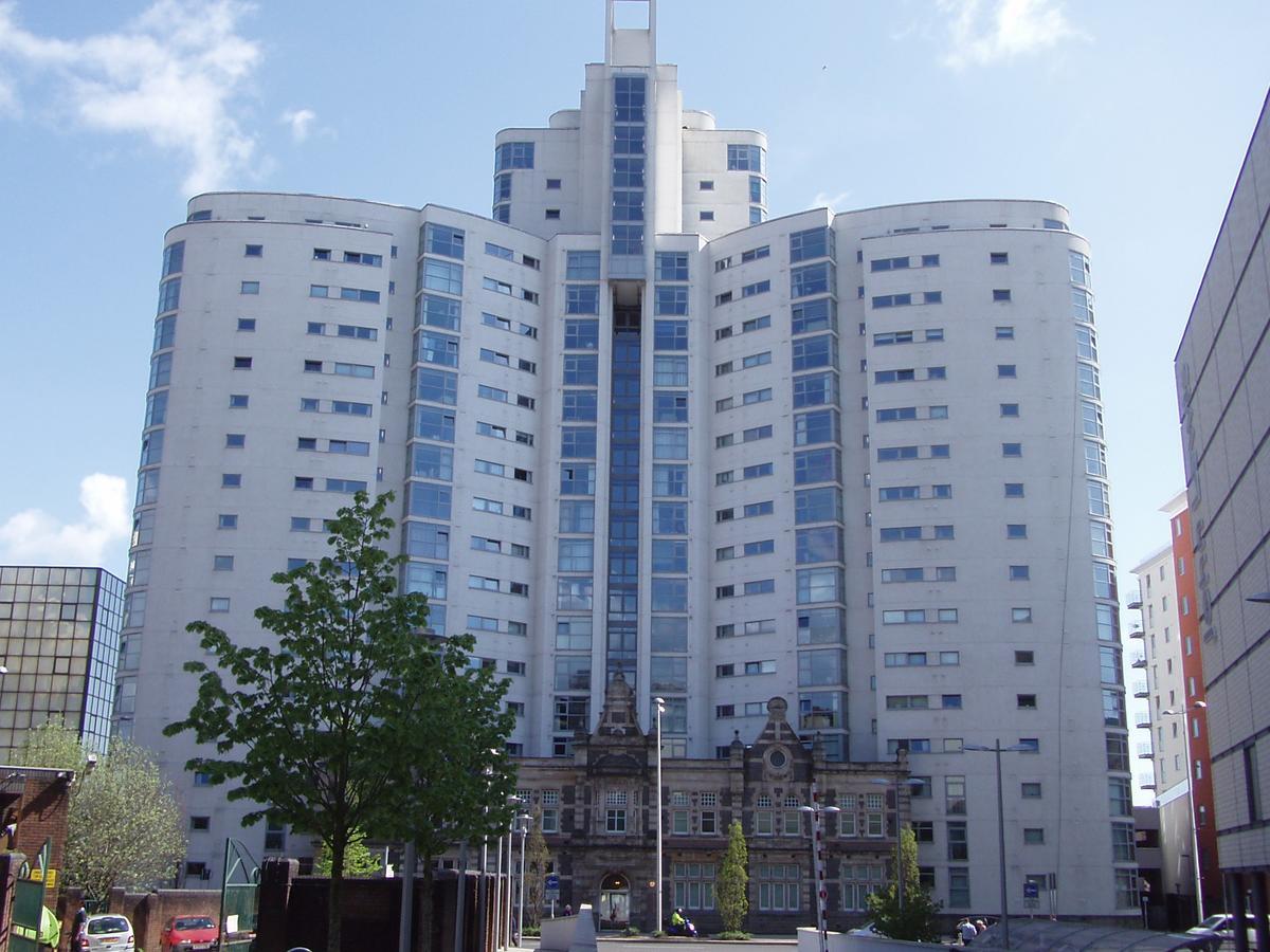High View Serviced Apartment Кардифф Экстерьер фото