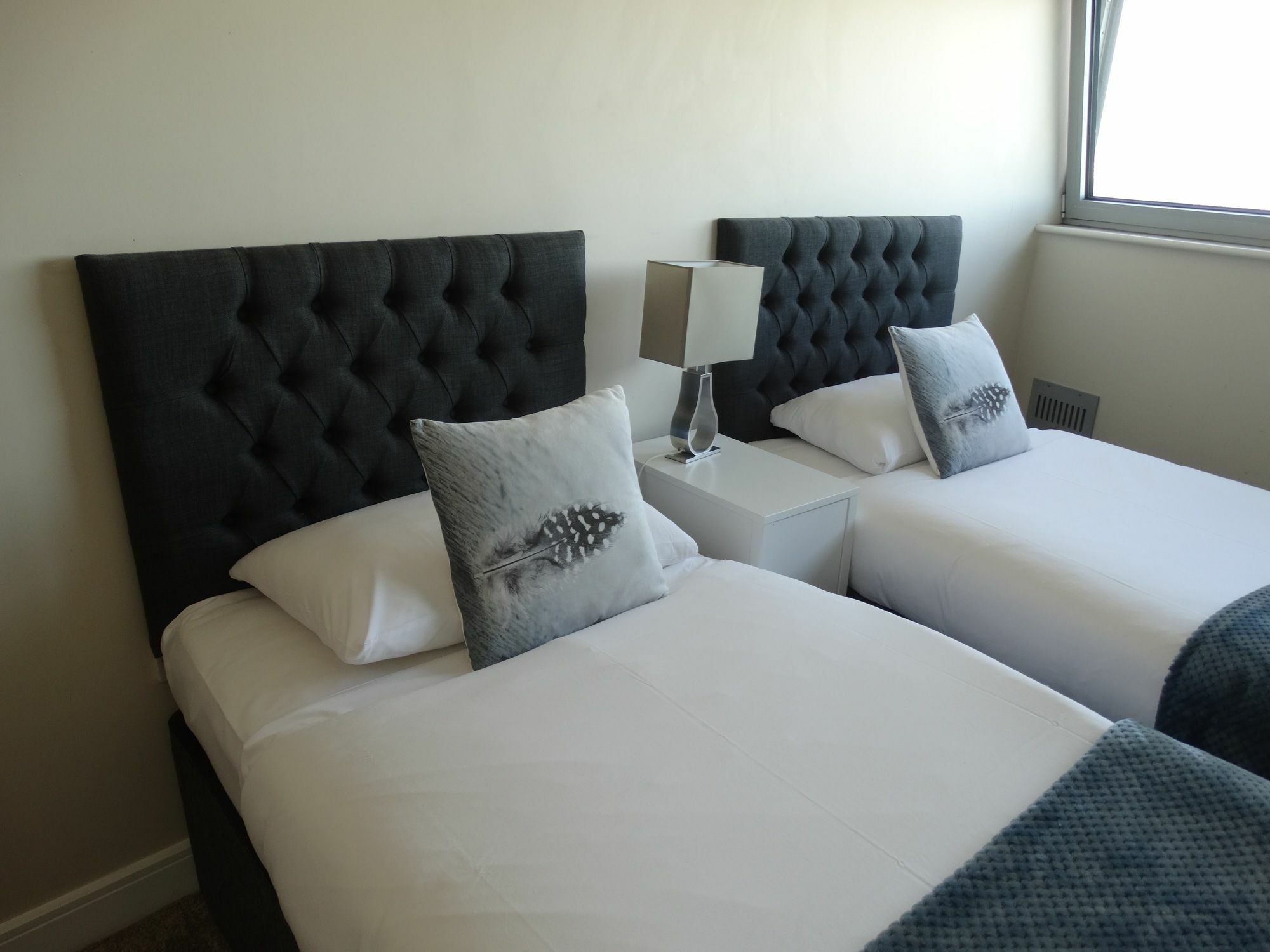 High View Serviced Apartment Кардифф Экстерьер фото