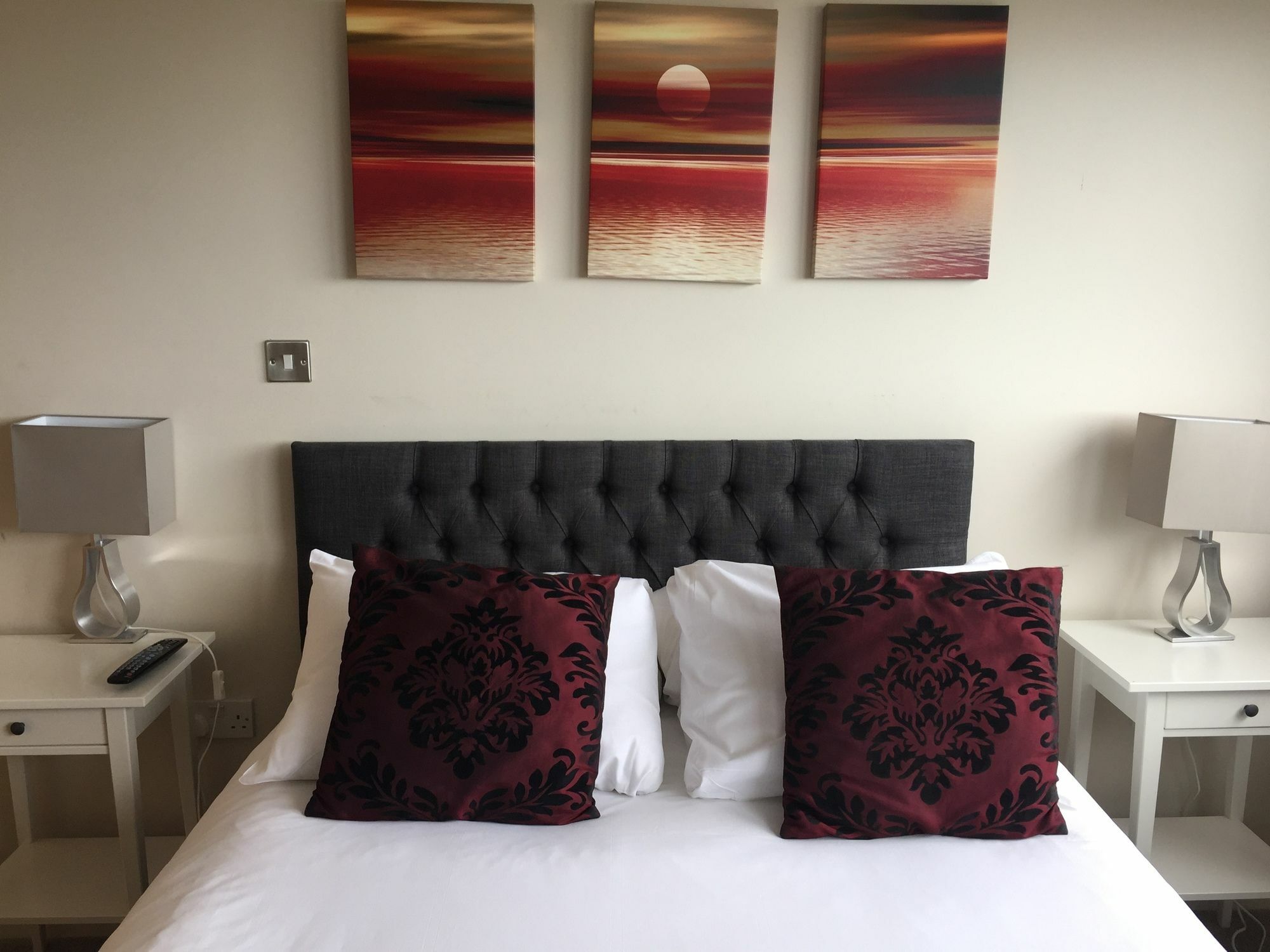 High View Serviced Apartment Кардифф Экстерьер фото